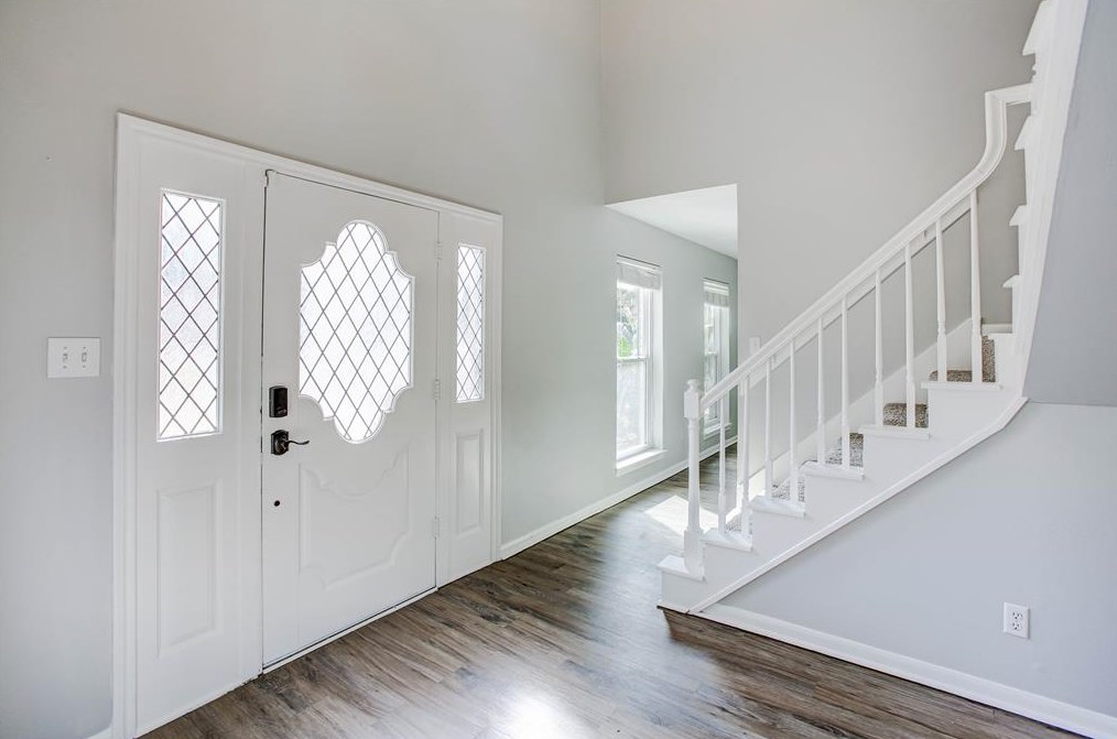 6914 Wimbledon Estates Dr, Spring TX  77379-7651 exterior