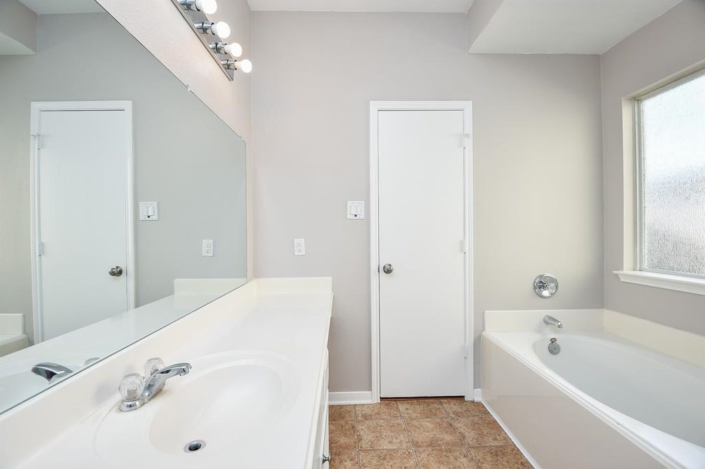 20615 Providence Pt Dr, Katy TX  77449-2057 exterior