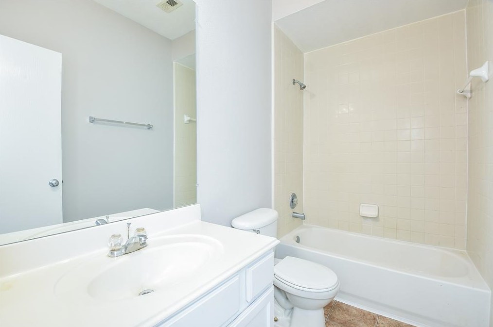 20615 Providence Pt Dr, Katy TX  77449-2057 exterior