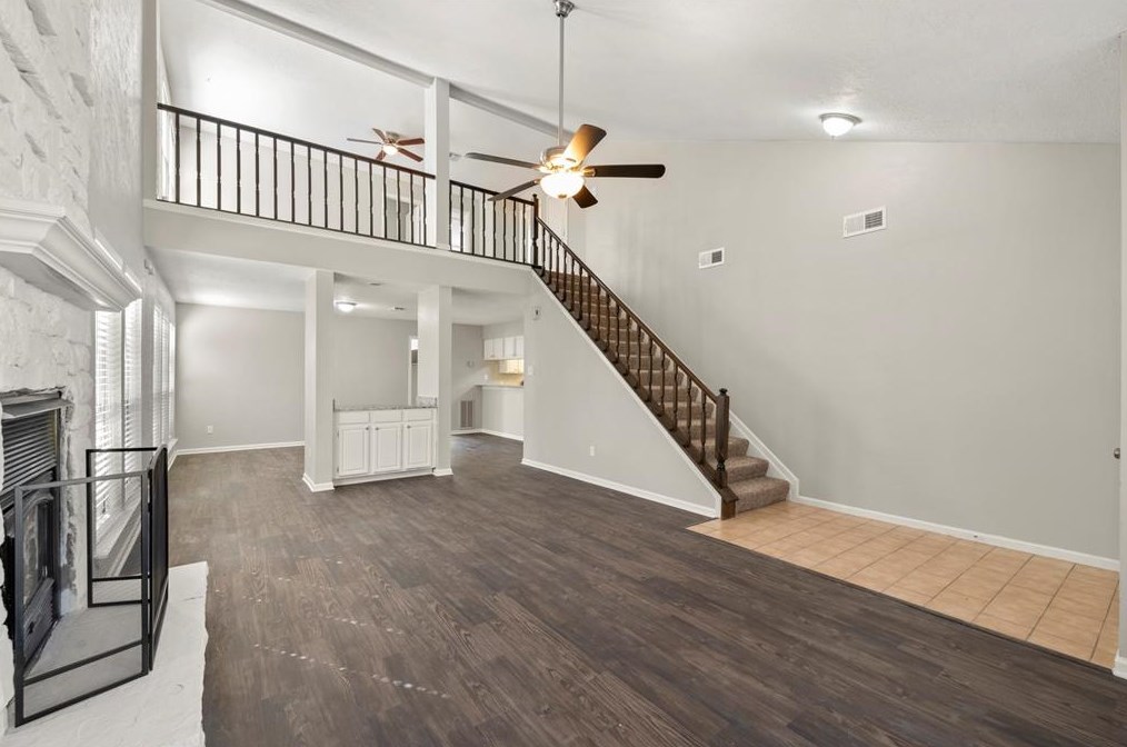 28 Windfellow Pl, Spring TX  77381-3025 exterior