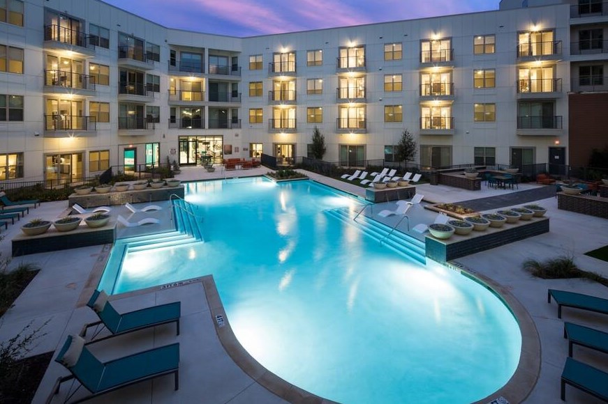 600 Harrold St, Fort Worth TX  76107-2323 exterior