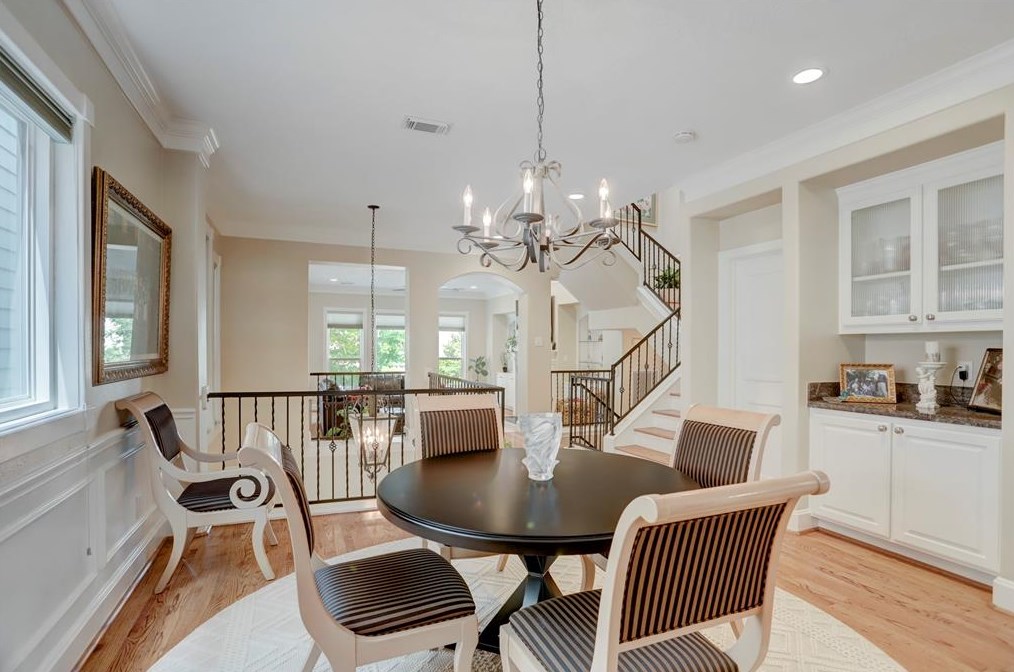 2611 Newman St, Houston TX  77098-1408 exterior