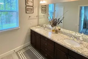 25110 Glen Loch, The Woodlands, TX 77380 - Photo 5