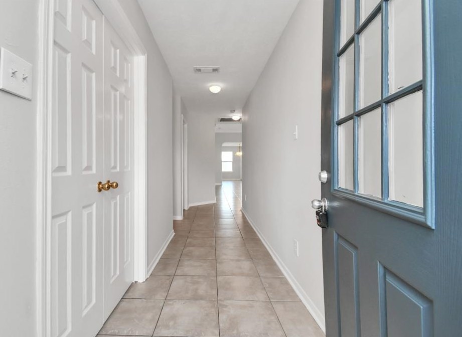 14916 Gray Rdg Ln, Houston TX  77082-1291 exterior