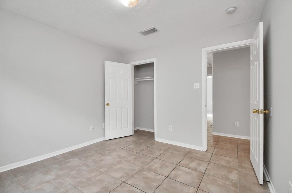 14916 Gray Rdg Ln, Houston TX  77082-1291 exterior