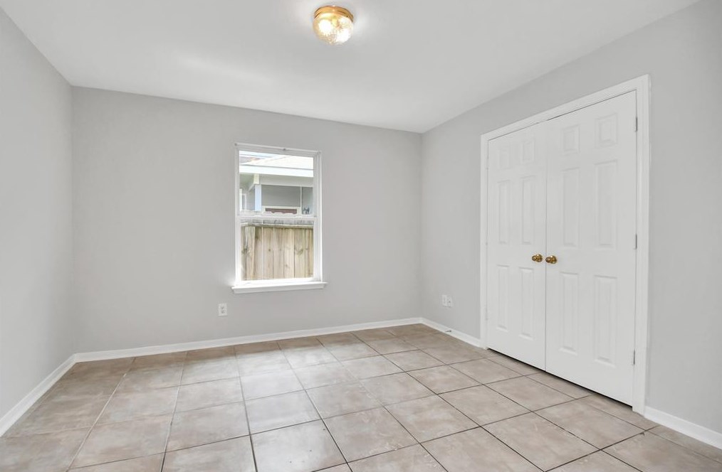 14916 Gray Rdg Ln, Houston TX  77082-1291 exterior