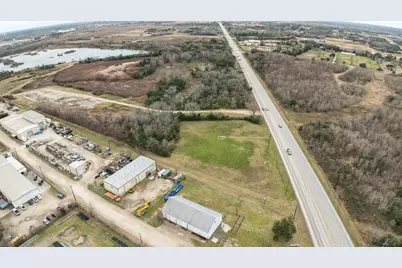 17827 Highway 35, Pearland, TX 77511 - Photo 3