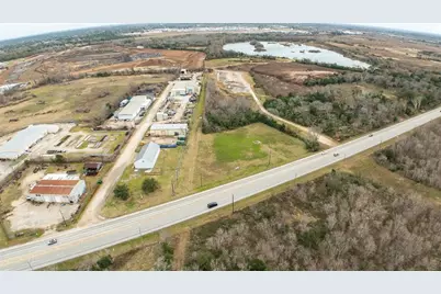 17827 Highway 35, Pearland, TX 77511 - Photo 5