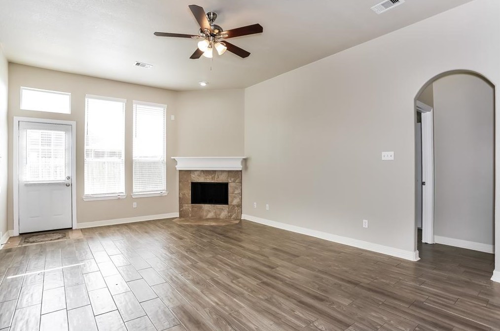 15202 Arnold, Baytown TX  77523-8691 exterior