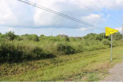 6235 Highway 6, Hitchcock, TX 77563 - Photo 7