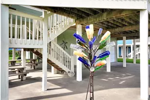 3229 Castle Dr, Crystal Beach, TX 77650 - Photo 17