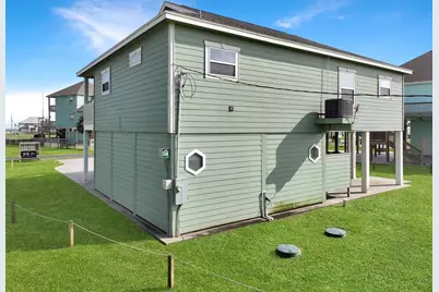 3229 Castle Drive, Crystal Beach, TX 77650 - Photo 11