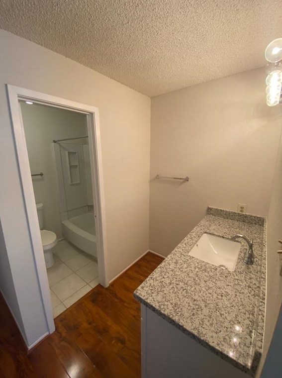 3089 Windchase Blvd, Houston TX  77082-3425 exterior