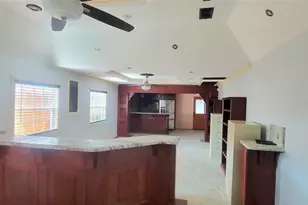 507 Gresham St, Baytown, TX 77520 - Photo 13