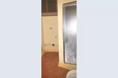 507 Gresham Street, Baytown, TX 77520 - Photo 9