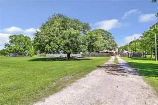 2213 Iron Ore Dr, Huffman, TX 77336 - Photo 3