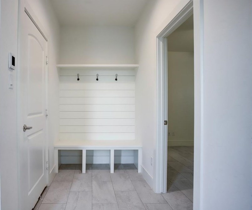 3832 Brinkman St, Houston TX  77018-2100 exterior