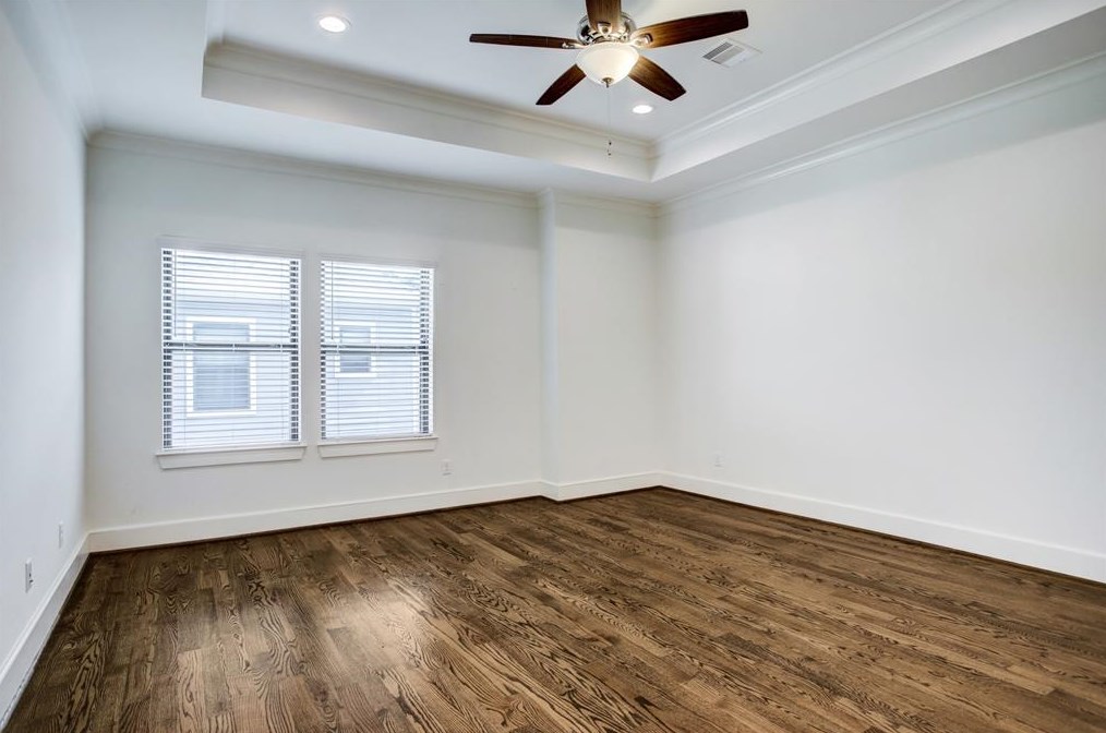 3832 Brinkman St, Houston TX  77018-2100 exterior