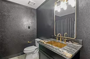 37 N Erik Dr, Angleton, TX 77515 - Photo 17