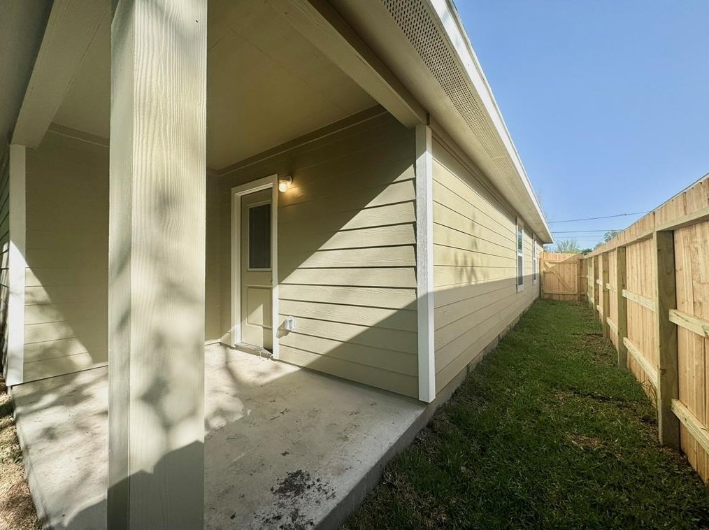 8026 Ethel St, Houston TX  exterior