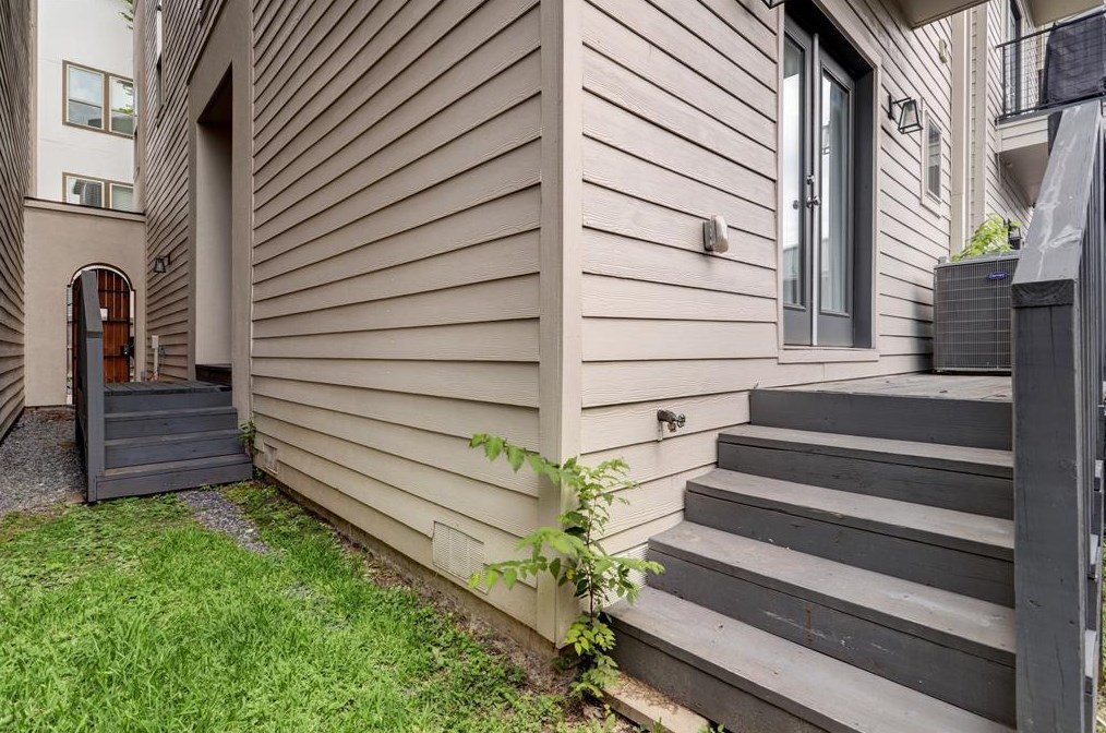 914 18th St, Houston TX 77008-3337 exterior