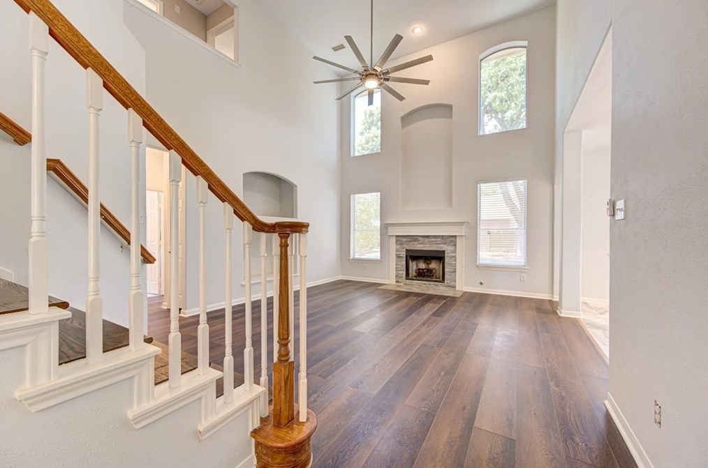 6331 Rexton Dr, Houston TX  77084-8511 exterior