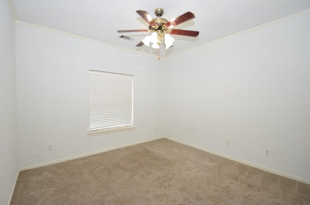 1519 Brk Grv Dr, Katy TX  77450-5864 exterior