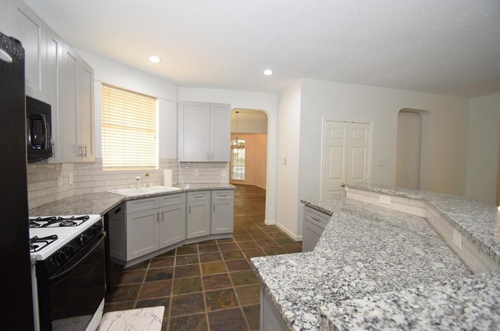 1519 Brk Grv Dr, Katy TX  77450-5864 exterior