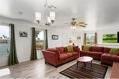 726 91st Street, Galveston, TX 77554 - Photo 9