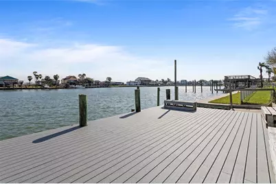726 91st Street, Galveston, TX 77554 - Photo 35