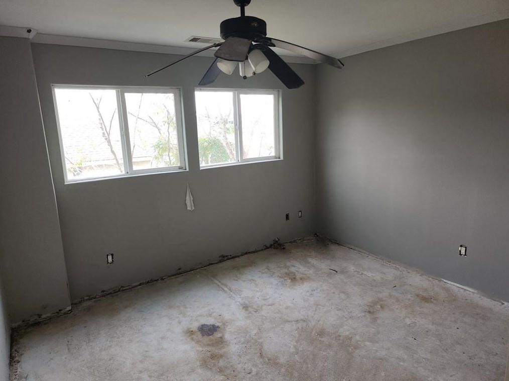 2522 Baycrest Dr, Houston TX  77058-3704 exterior