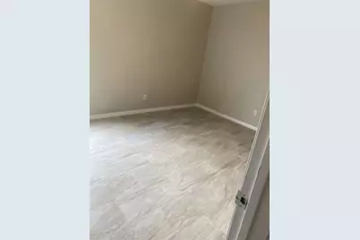 12403 Seaswept Drive, Houston, TX 77071 - Photo 7