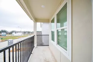 14939 Eagle Feather, Houston, TX 77090 - Photo 11