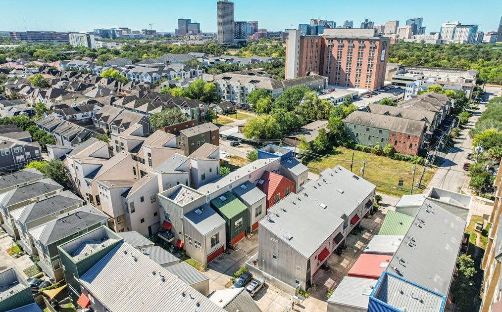 6111 Gehring St, Houston TX  77021-1176 exterior