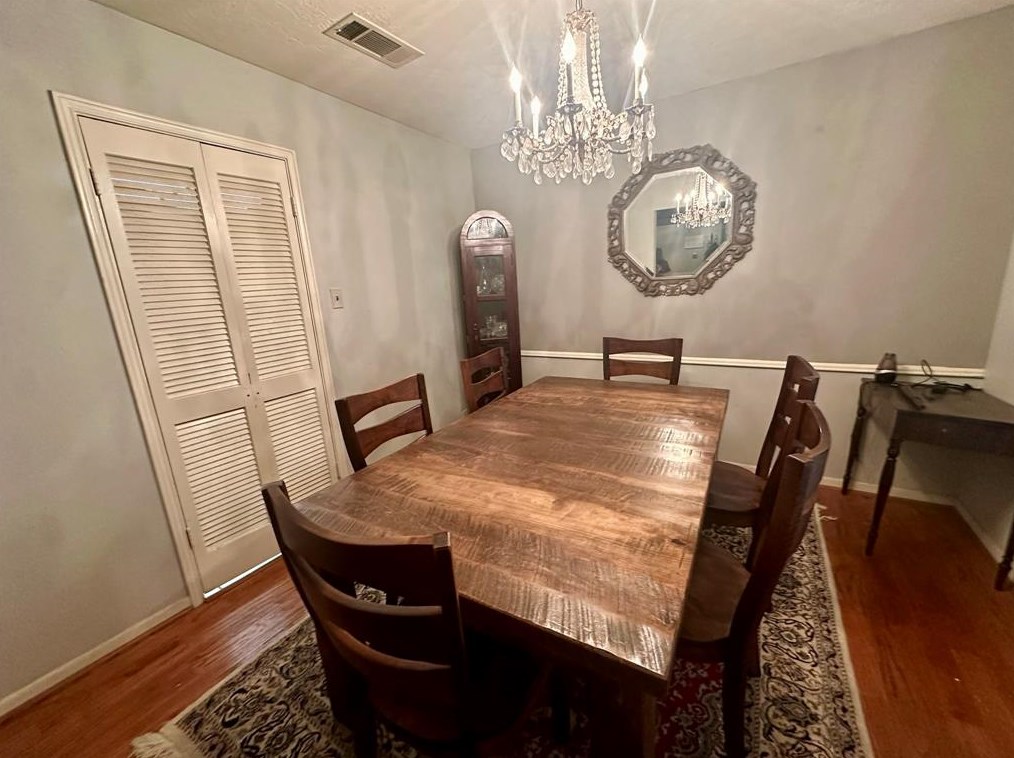 13939 Kingsride Ln, Houston TX  77079-3314 exterior