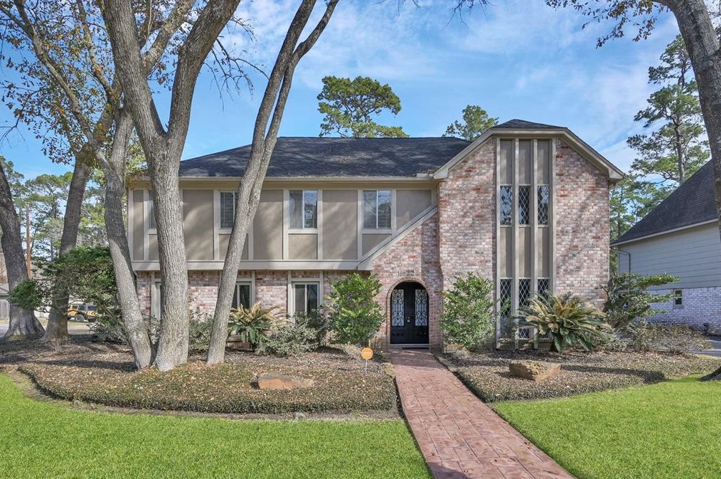 11622 Normont Dr, Houston TX  77070-2951 exterior