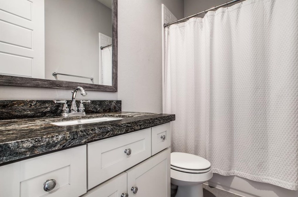 1513 Utah St, Houston TX  77091-2236 exterior