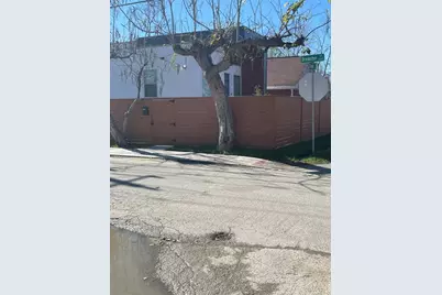 3015 Delia Street, Houston, TX 77026 - Photo 3