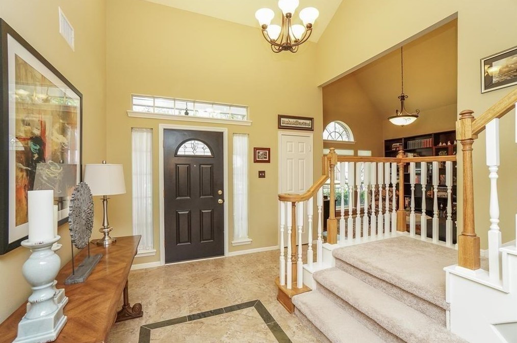 210 Rolling Plains Dr, Sugar Land TX  77479-5119 exterior