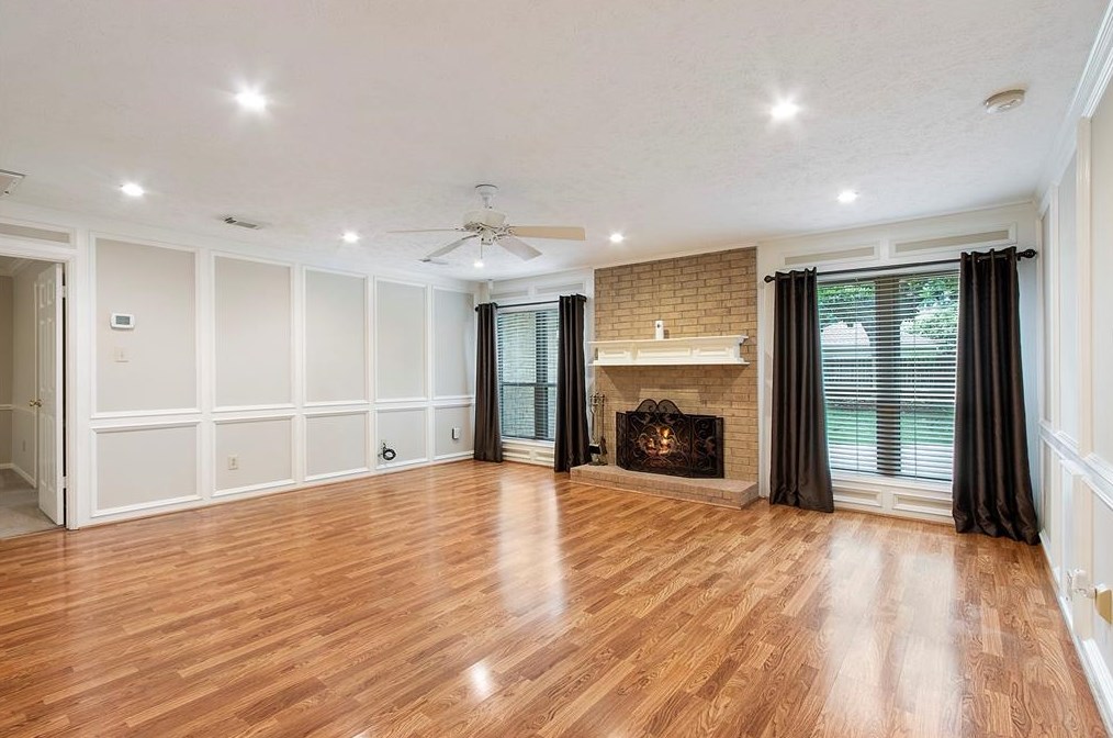 2315 Stephens Grant Dr, Sugar Land TX 77479-2298 exterior