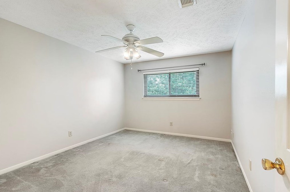 2315 Stephens Grant Dr, Sugar Land TX 77479-2298 exterior