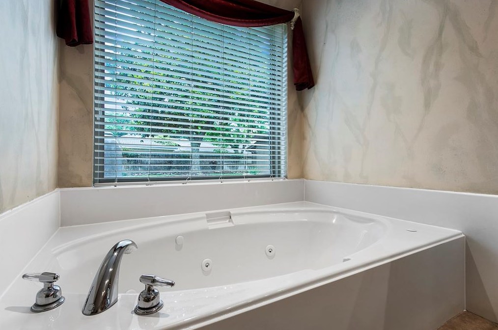 2315 Stephens Grant Dr, Sugar Land TX 77479-2298 exterior