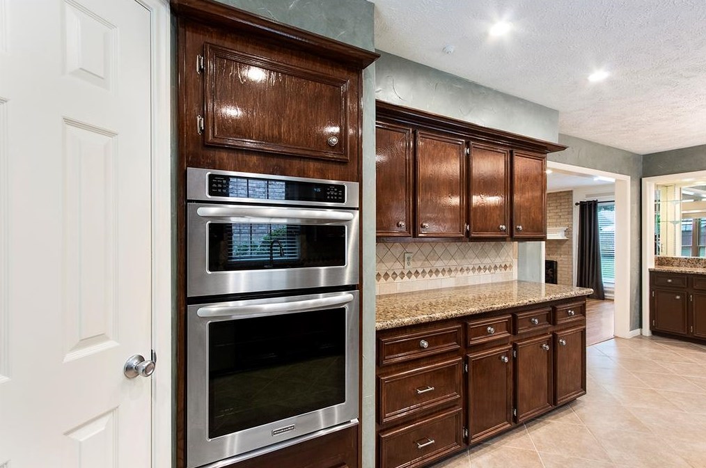 2315 Stephens Grant Dr, Sugar Land TX 77479-2298 exterior