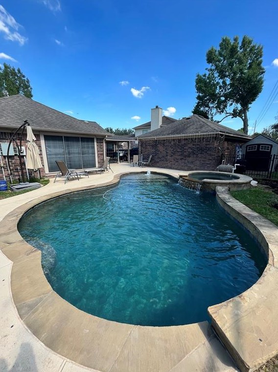 7318 Dogwood Fls Rd, Houston TX  77095-4191 exterior