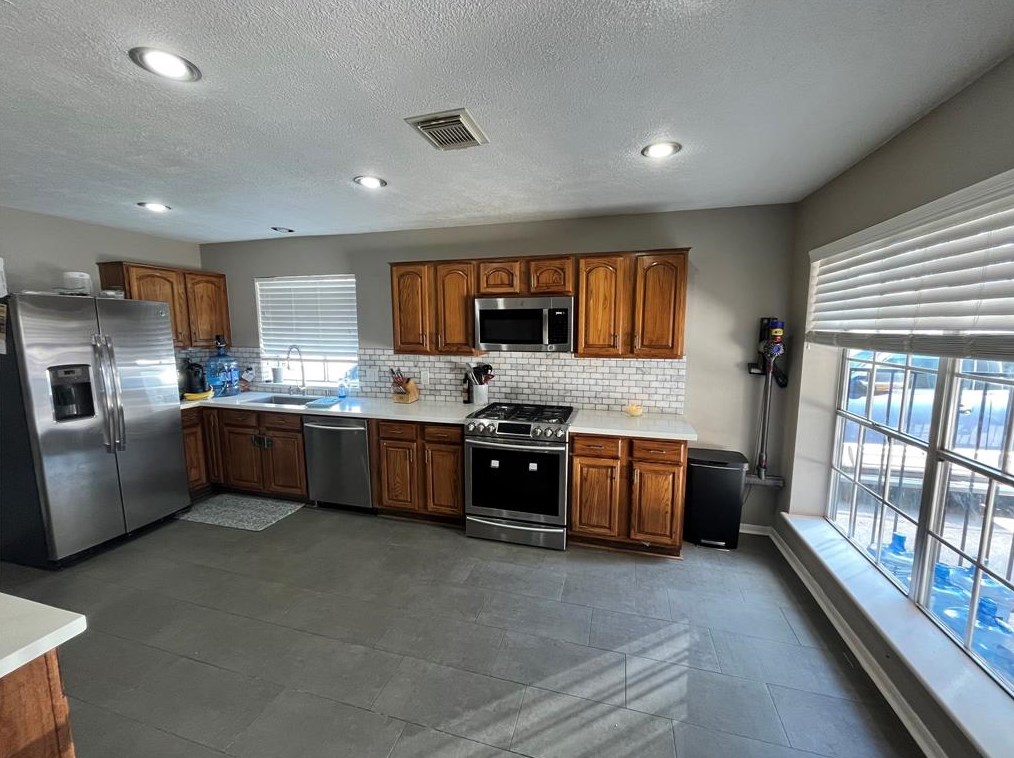 7318 Dogwood Fls Rd, Houston TX  77095-4191 exterior