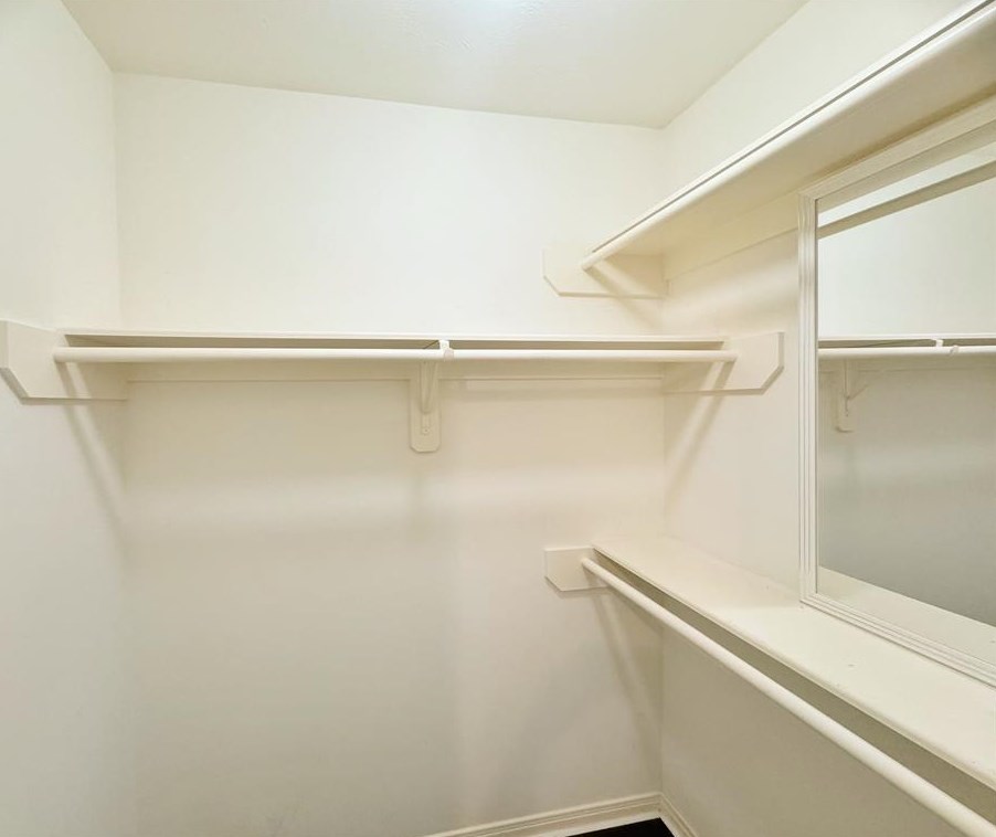 2506 Hampton Park Ln, Sugar Land TX  77479-1258 exterior