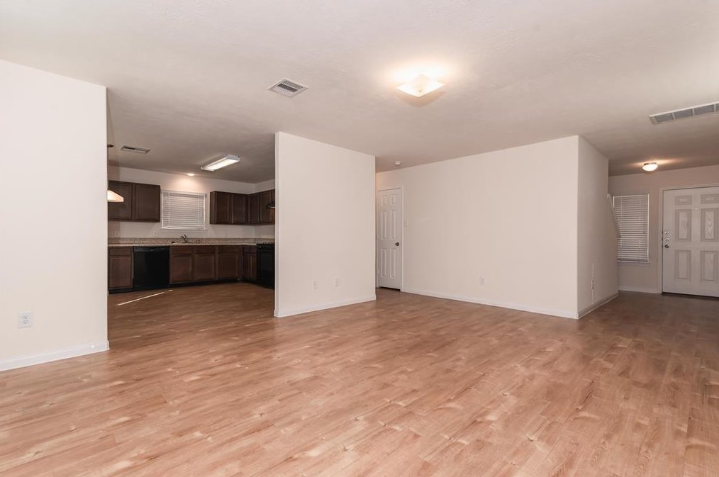 2433 Werrington Way, Houston TX  77073 exterior