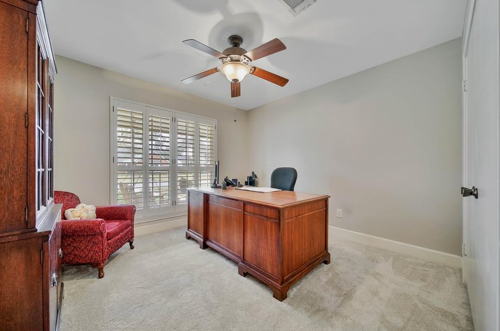 1010 Richelieu Ln, Houston TX 77018-1833 exterior