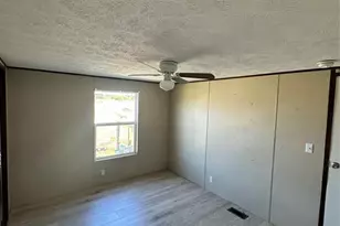 648 Co Rd 164, Boling, TX 77420 - Photo 5