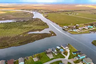 239 Redfish Dr, Freeport, TX 77541 - Photo 25